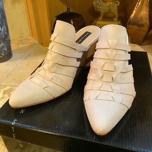 Steven by Steve Nadden Niagra Mule. 7.5